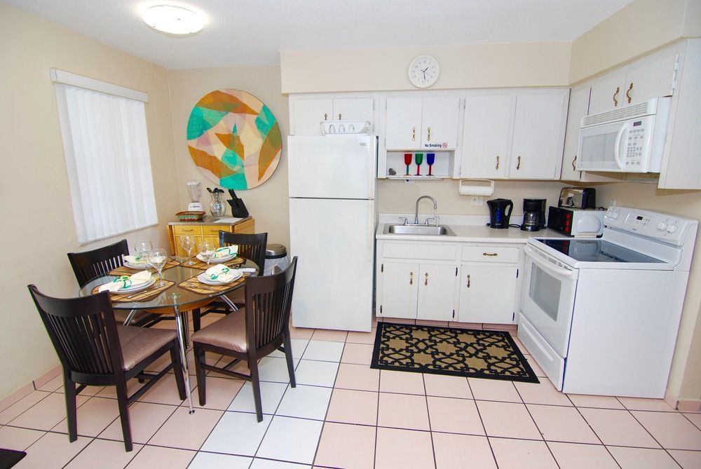 Sheridan Hostel Dania Beach Exterior photo